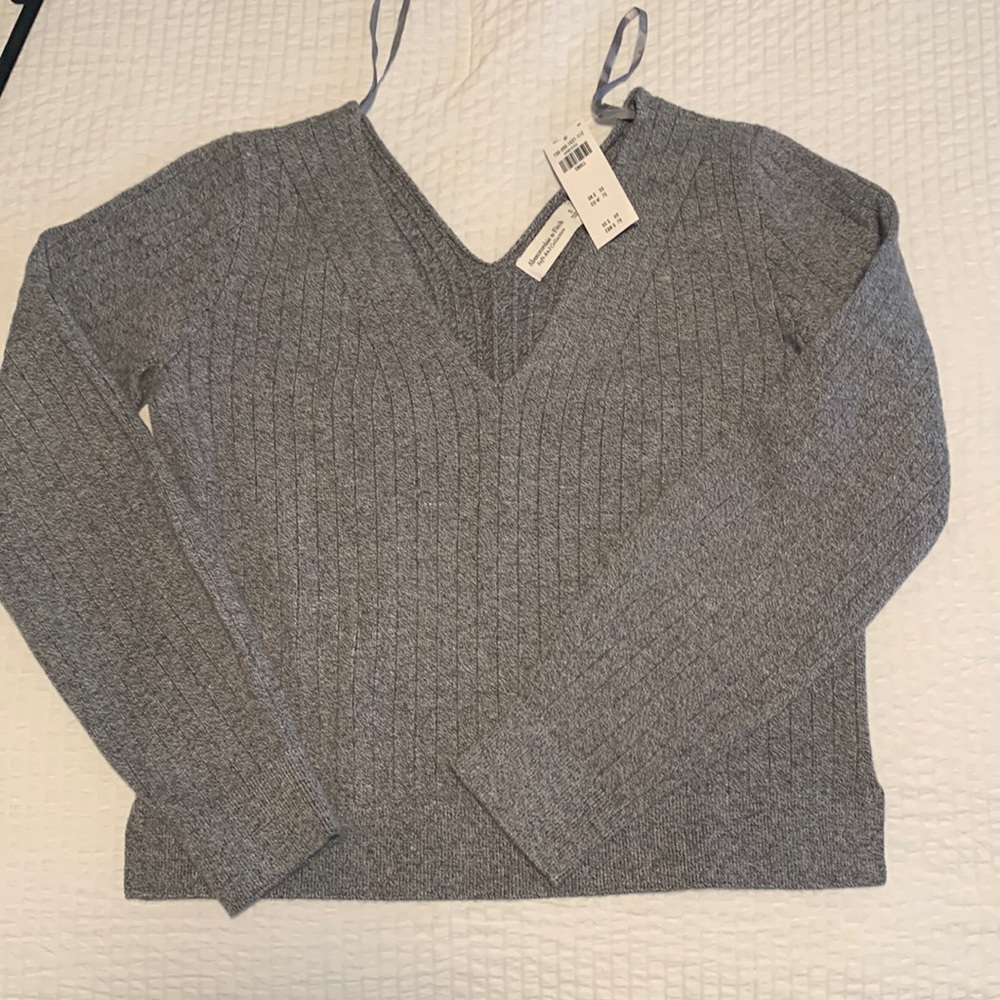 Abercrombie sweater grey